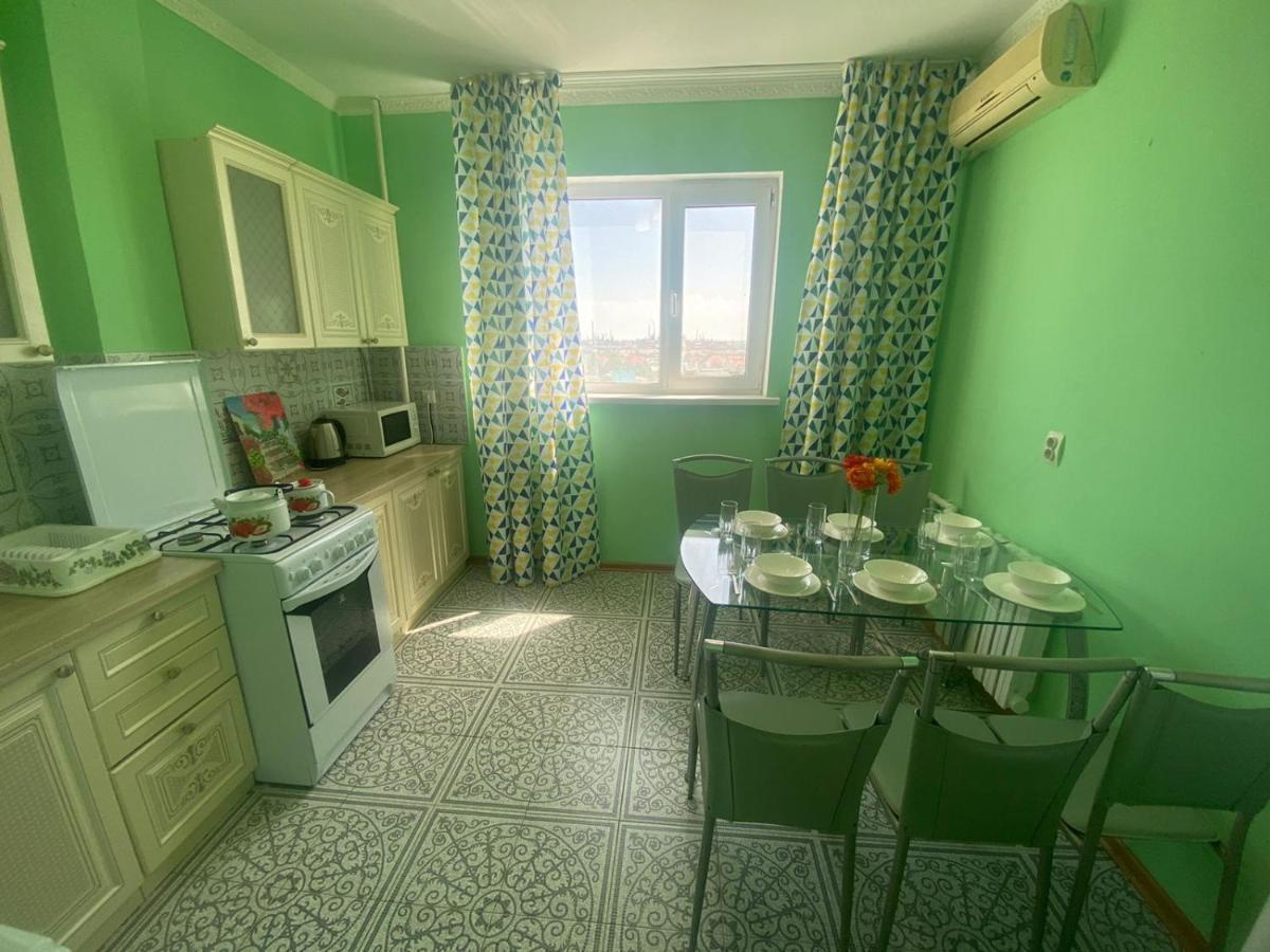 2 Комнатная Квартира В Атырау С Бесключевым Доступом Atyraū Extérieur photo