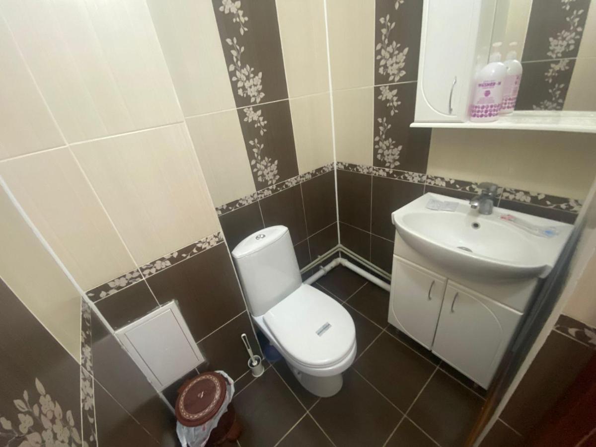 2 Комнатная Квартира В Атырау С Бесключевым Доступом Atyraū Extérieur photo